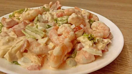 Салат з морепродуктів