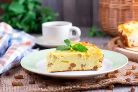 Сирна запіканка з манкою рецепт