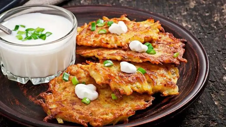 Деруни з картоплі