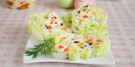 Фарширована пекінська капуста