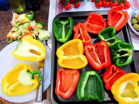 Літній салат з запеченим перцем