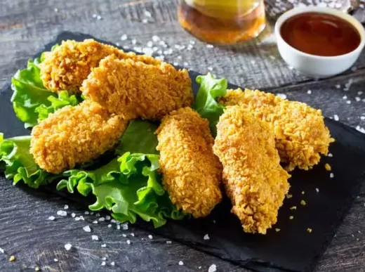 Куряче філе в паніровці з чипсів